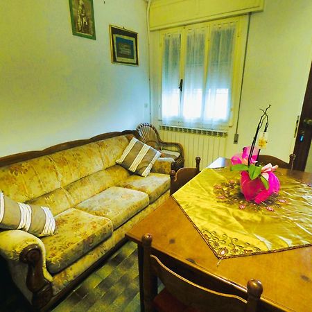 Casa Vacanze La Bassa 维罗港 外观 照片